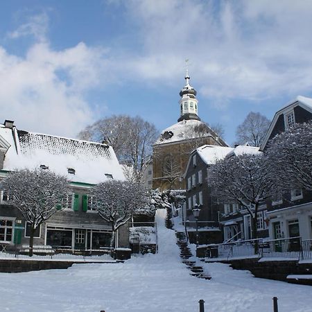 Kleine 25 Lägenhet Solingen Exteriör bild